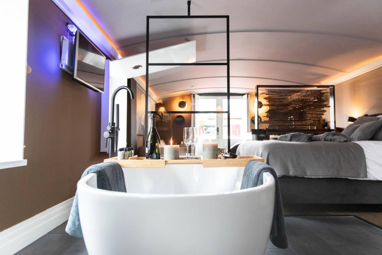 Wellnessboat De Michiel De Ruyter Hotel Groningen Ngoại thất bức ảnh