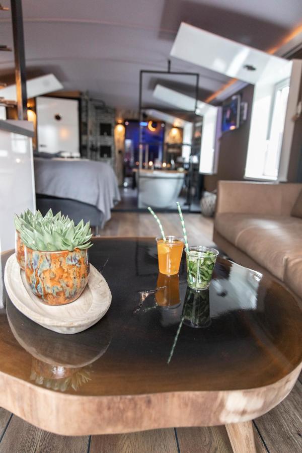 Wellnessboat De Michiel De Ruyter Hotel Groningen Ngoại thất bức ảnh