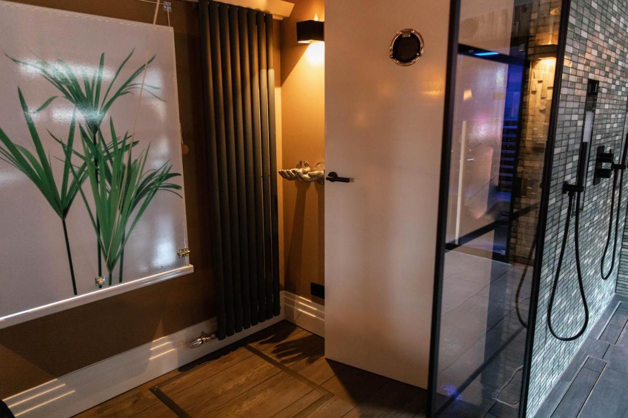 Wellnessboat De Michiel De Ruyter Hotel Groningen Ngoại thất bức ảnh