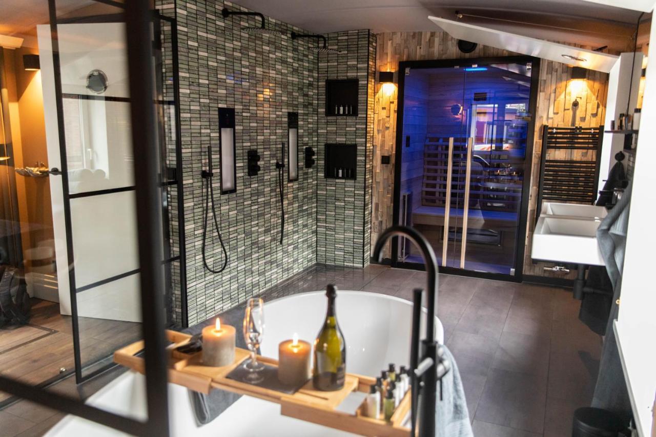 Wellnessboat De Michiel De Ruyter Hotel Groningen Ngoại thất bức ảnh