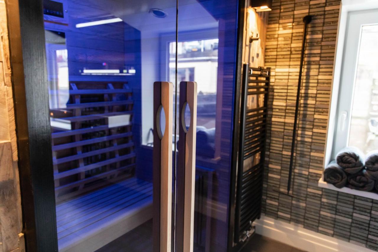 Wellnessboat De Michiel De Ruyter Hotel Groningen Ngoại thất bức ảnh