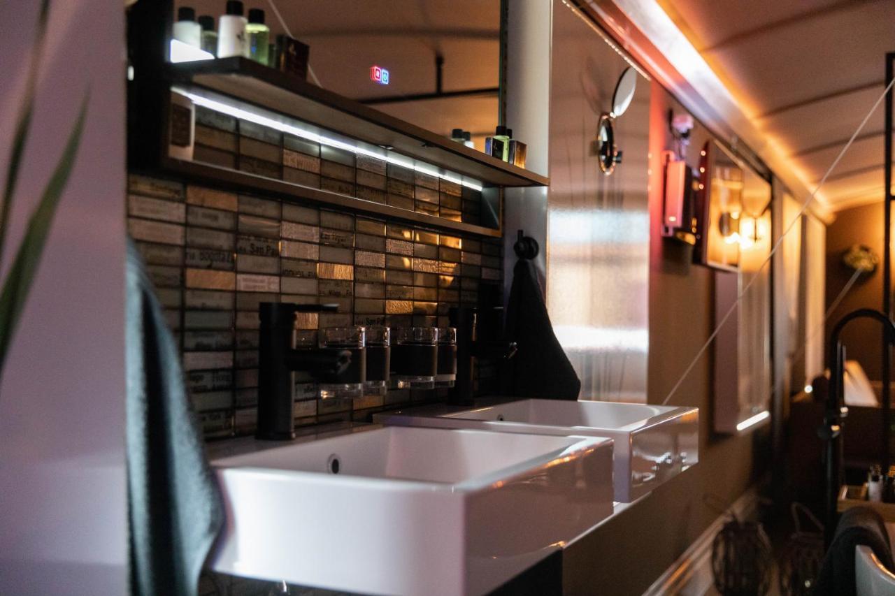 Wellnessboat De Michiel De Ruyter Hotel Groningen Ngoại thất bức ảnh