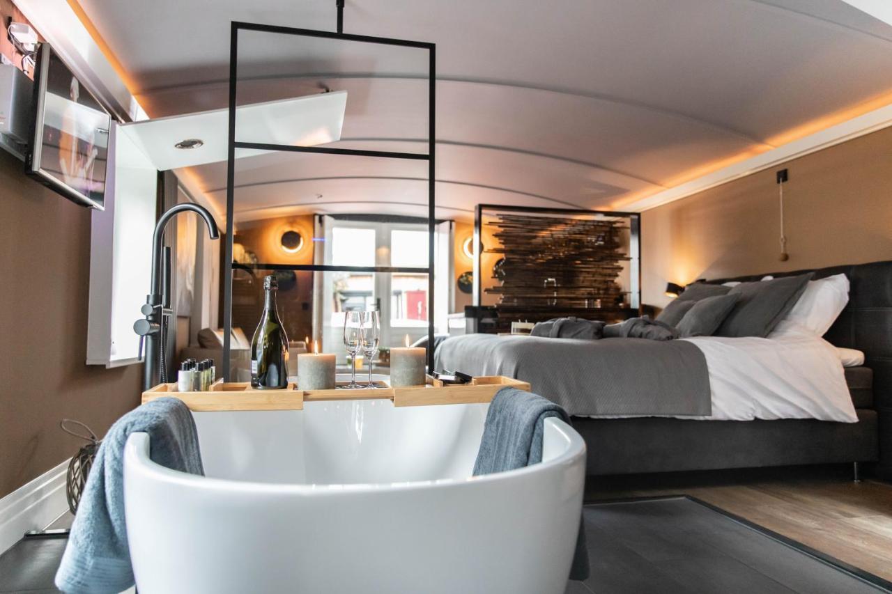 Wellnessboat De Michiel De Ruyter Hotel Groningen Ngoại thất bức ảnh