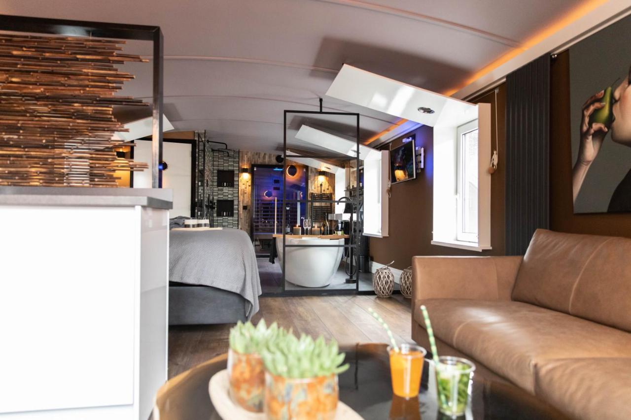 Wellnessboat De Michiel De Ruyter Hotel Groningen Ngoại thất bức ảnh