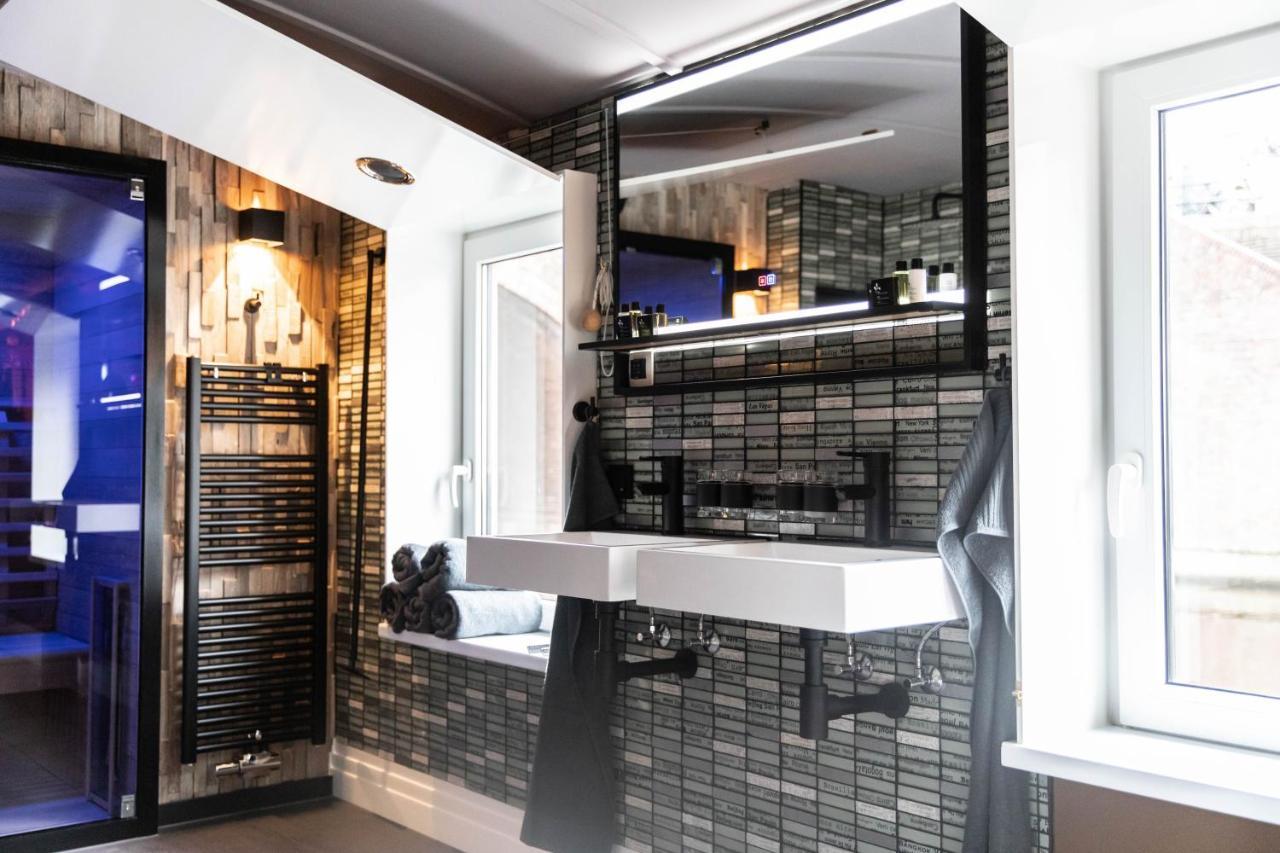 Wellnessboat De Michiel De Ruyter Hotel Groningen Ngoại thất bức ảnh