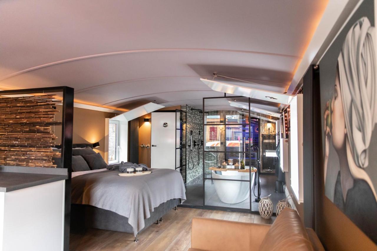Wellnessboat De Michiel De Ruyter Hotel Groningen Ngoại thất bức ảnh